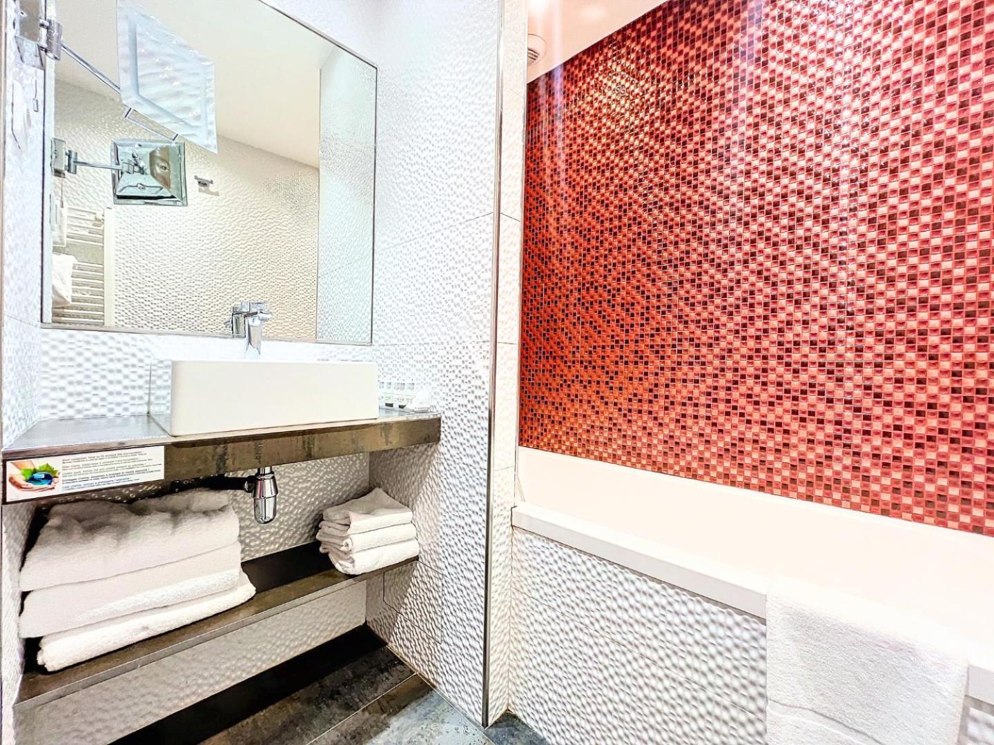 Best Western Nouvel Orleans Montparnasse Paris Eksteriør billede